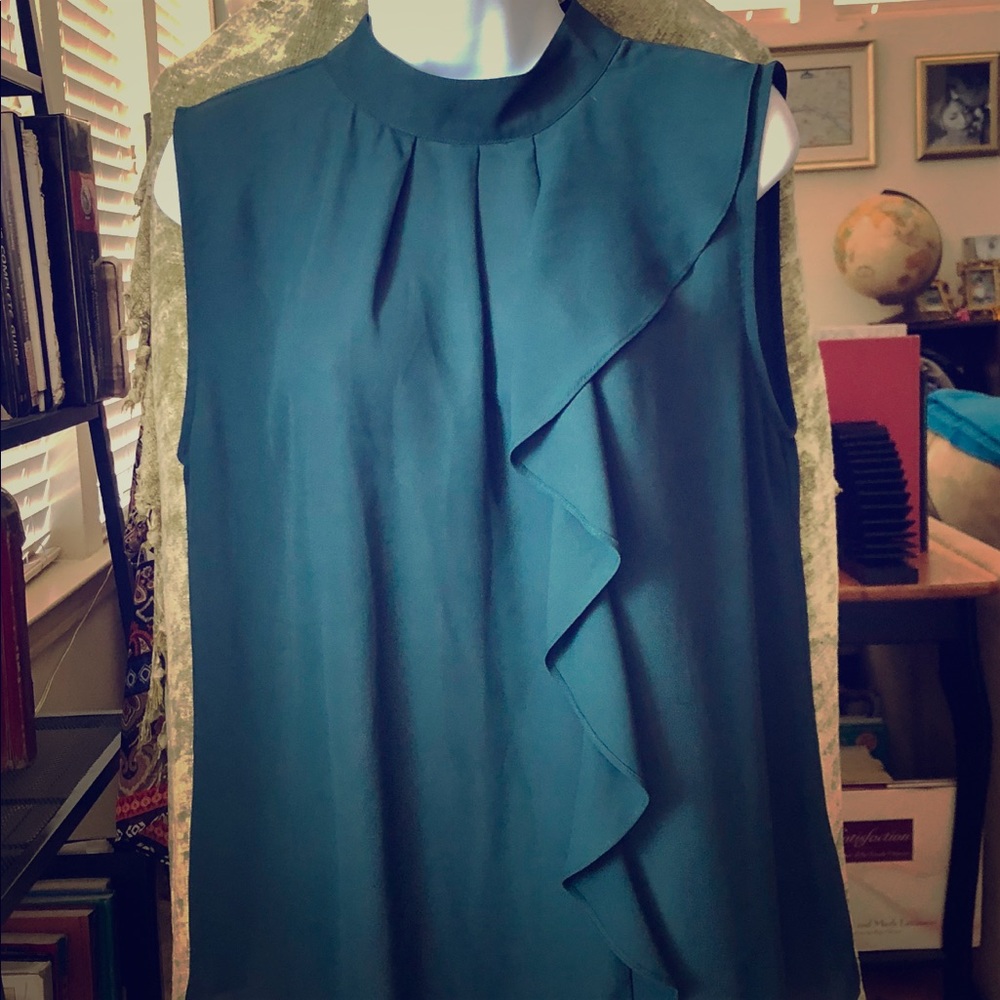 Bobeau hunter green swanky top